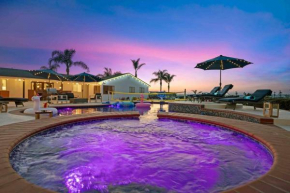 Immaculate 5BR Micro Resort with Heated Pool & Spa
